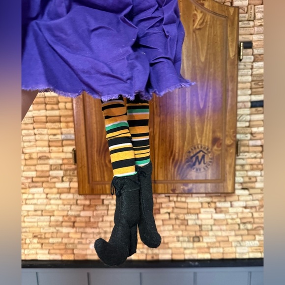 Vintage homemade Halloween fabric witch sitting doll decor - Picture 6 of 6